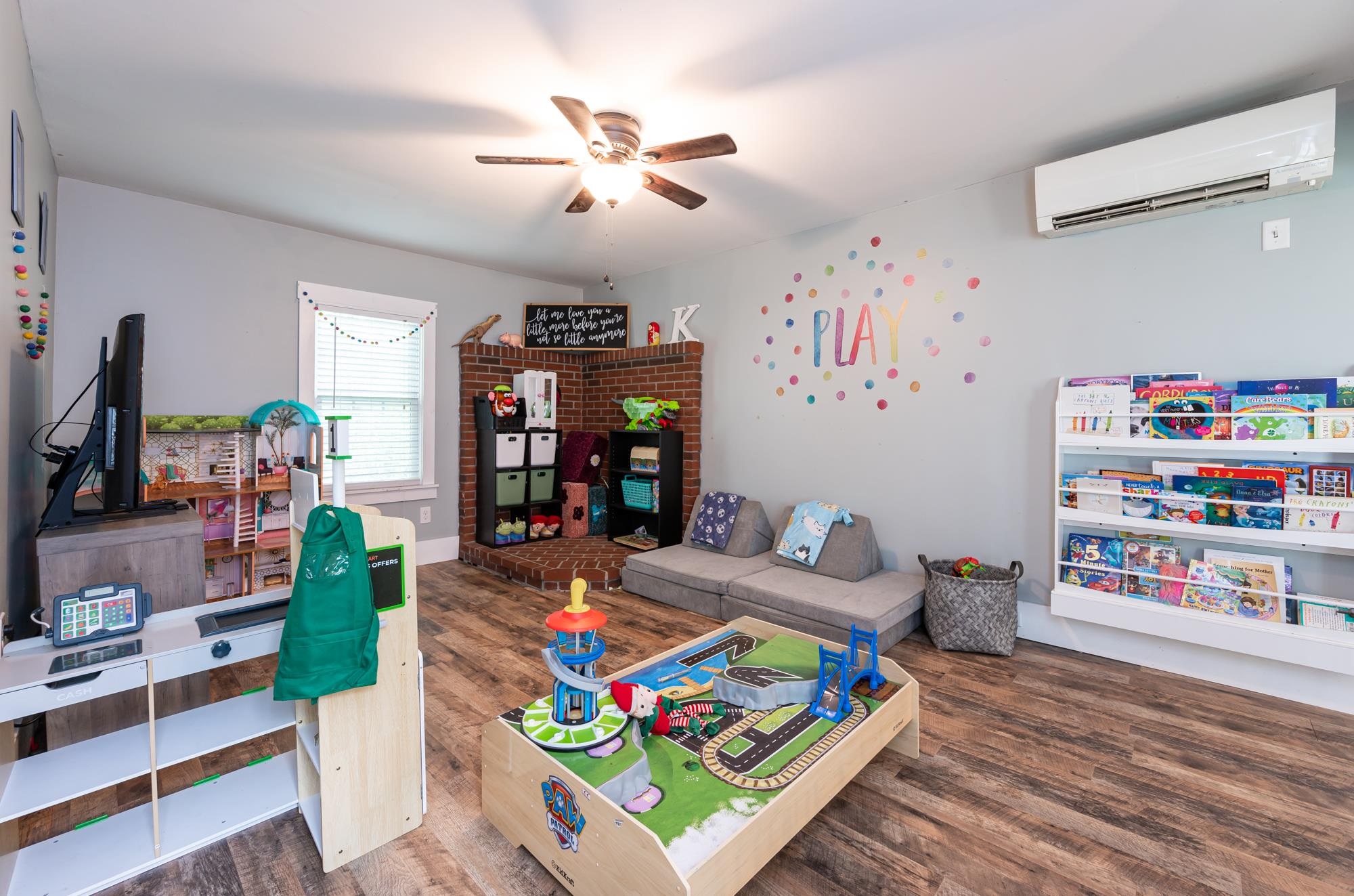 292 Buckley Road Weare, NH 03281 - Photo 4 of 39