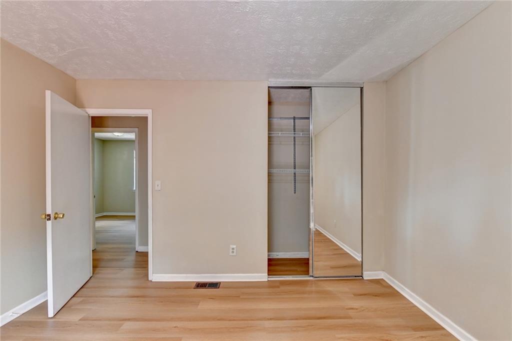 2484 Rhoanoke Drive Duluth, GA 30096 - Photo 23 of 43