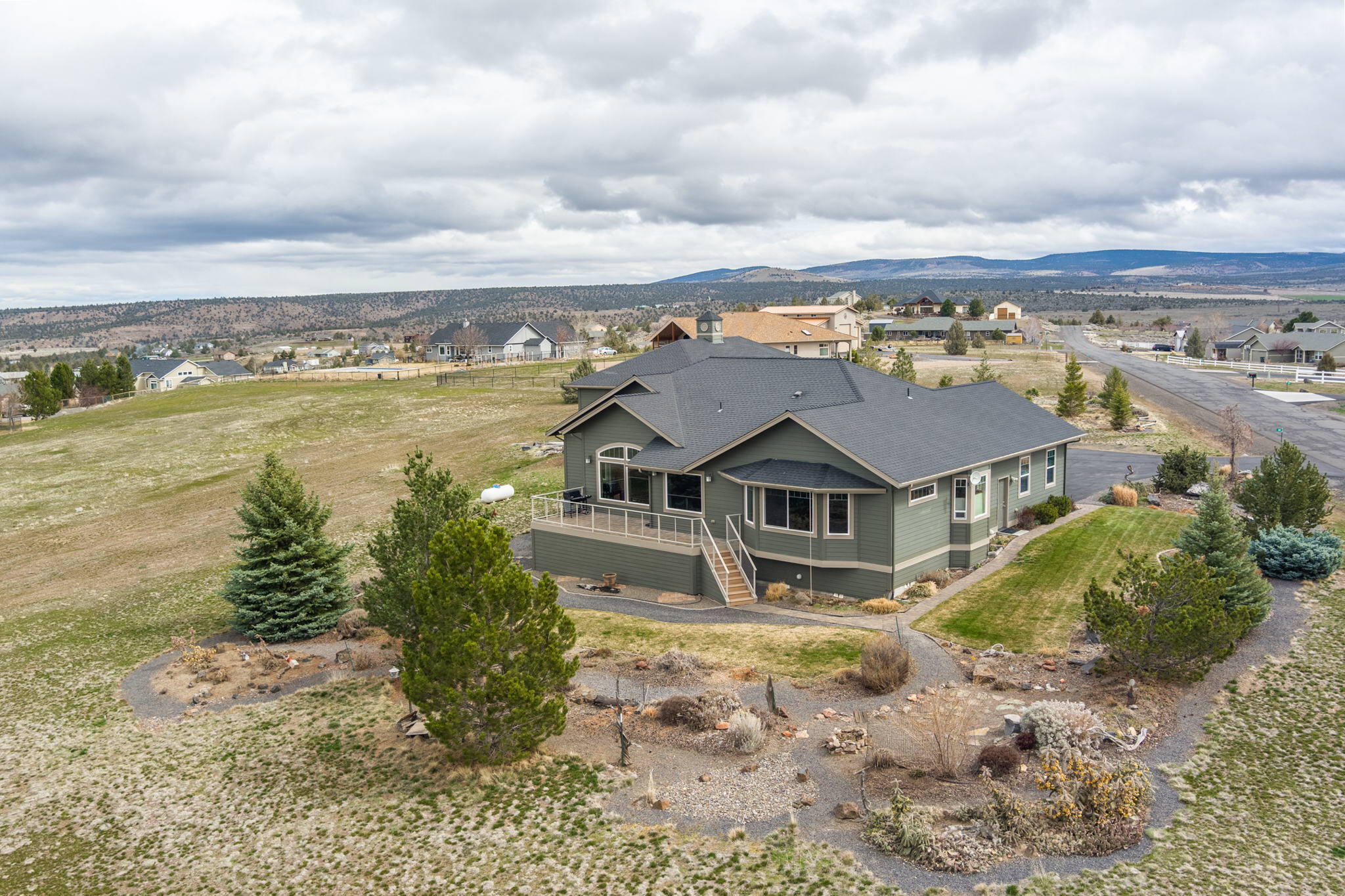 360 Southeast Rodeo Lane Madras, OR 97741 - Photo 56 of 63 2022_03_19_360_se_rodeo_madras-60