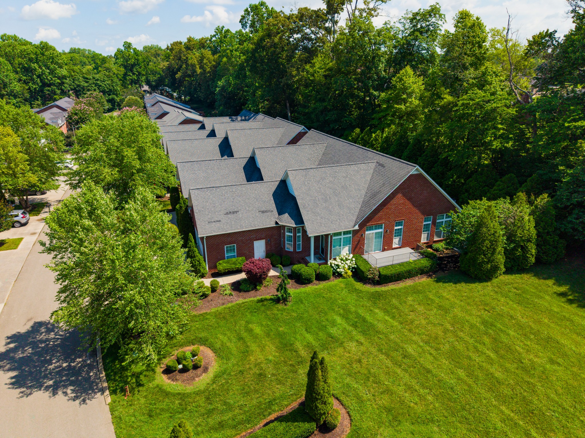 712 Maple Point Drive Cookeville, TN 38501 - Photo 2 of 15