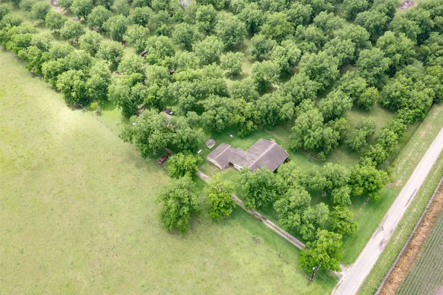 $1,950,000 | 2640 County Road 107, Boling, TX 77420