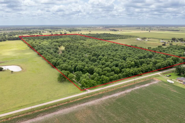 $1,950,000 | 2640 County Road 107, Boling, TX 77420