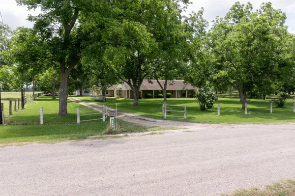 $1,350,000 | 2640 County Road 107, Boling, TX 77420