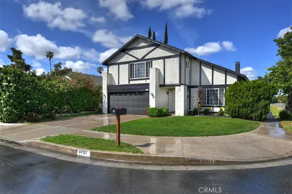 $899,998 | 7721 Comanche Avenue, Winnetka, CA 91306