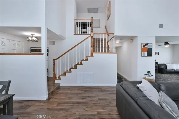 $899,998 | 7721 Comanche Avenue, Winnetka, CA 91306