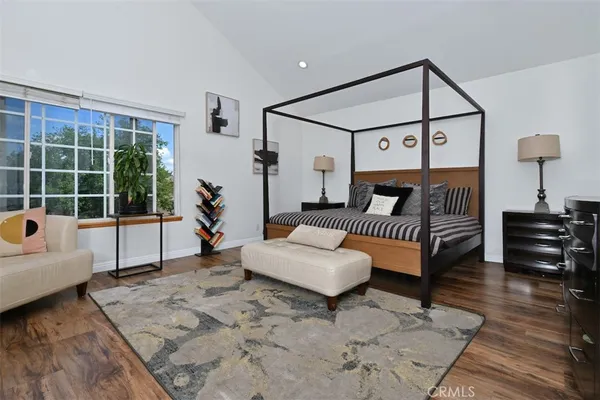 $899,998 | 7721 Comanche Avenue, Winnetka, CA 91306