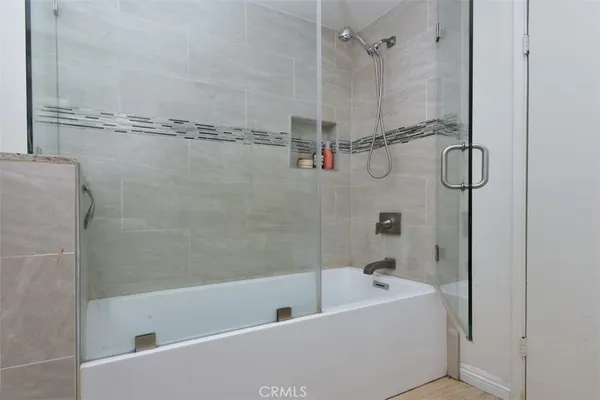 $899,998 | 7721 Comanche Avenue, Winnetka, CA 91306