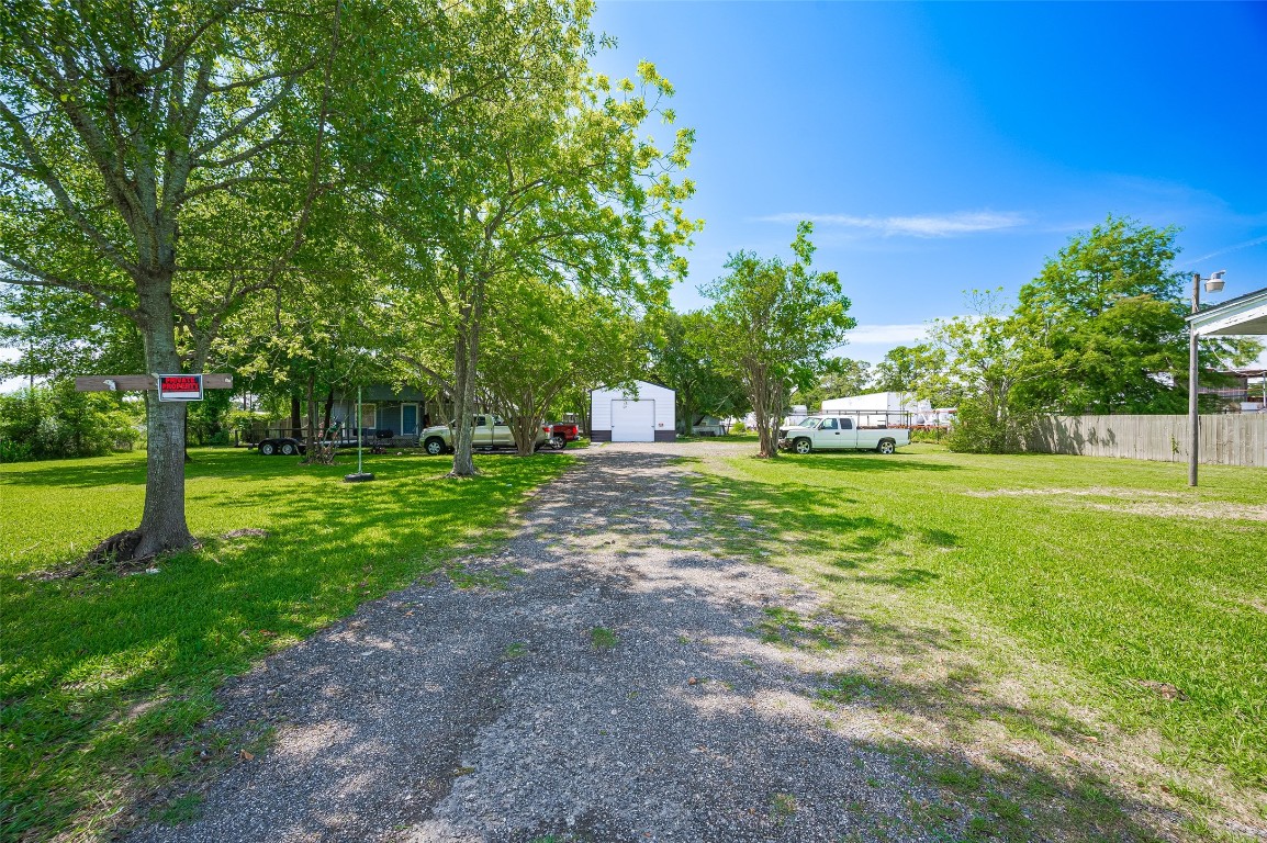 16128 1/2 Ridlon Street Channelview, TX 77530 - Photo 7 of 43