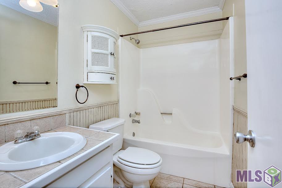 5224 Stumberg Lane, Unit B Baton Rouge, LA 70816 - Photo 14 of 22 Gallery Image 14