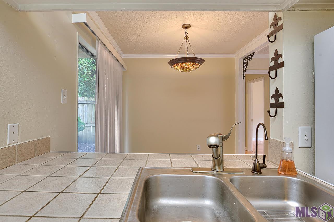 5224 Stumberg Lane, Unit B Baton Rouge, LA 70816 - Photo 9 of 22 Gallery Image 9