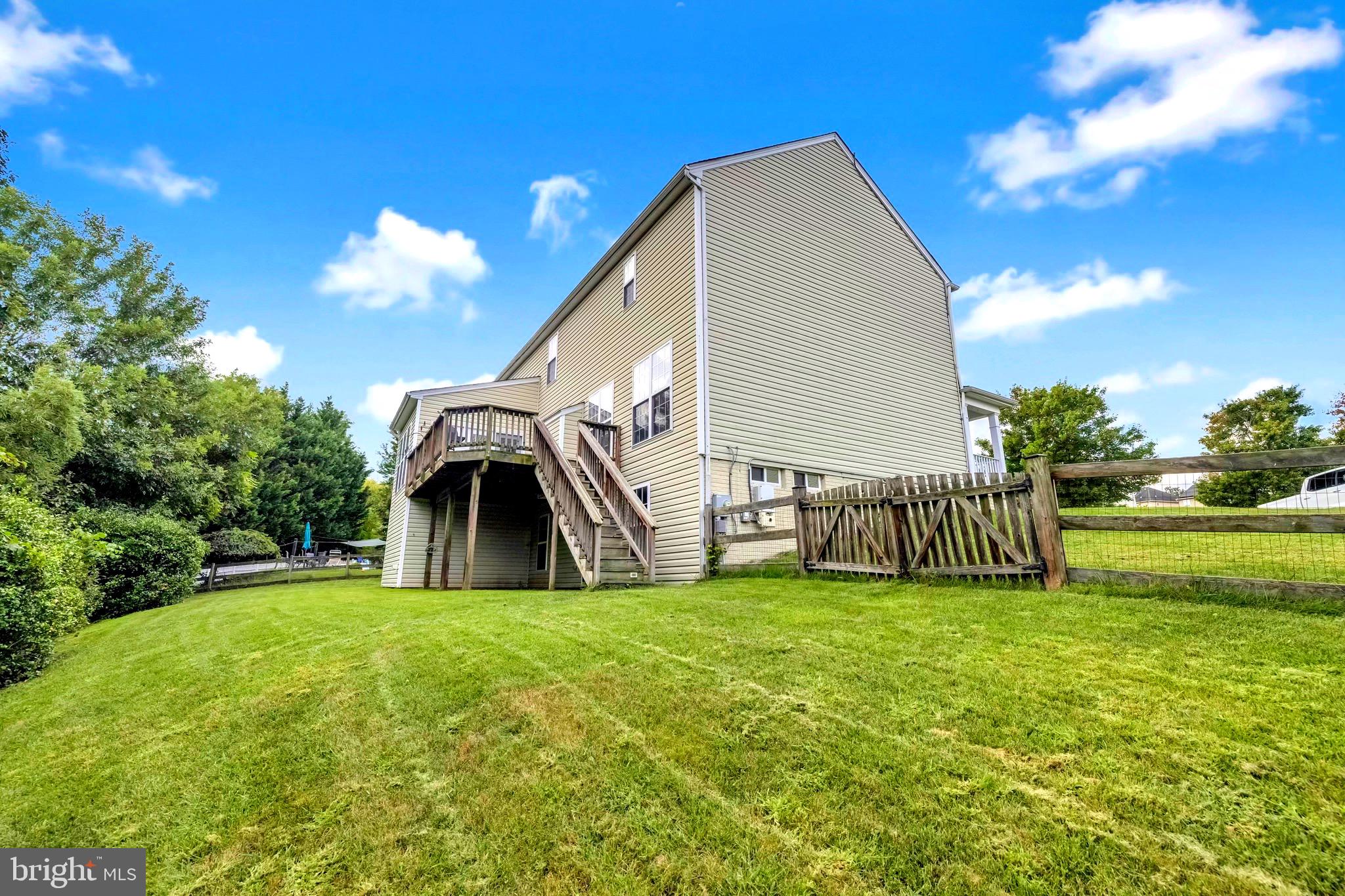 12 Evan Court Brunswick, MD 21758 - Photo 38 of 39 a view of a house with a yard and garden