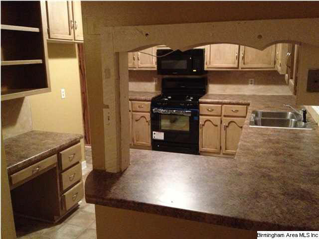 817 Windover Road Birmingham, AL 35215 - Photo 8 of 12