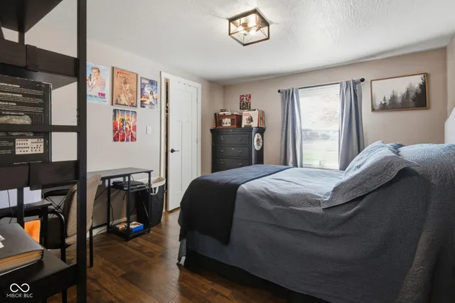 $289,900 | 4910 North 200 West, Columbus, IN 47201