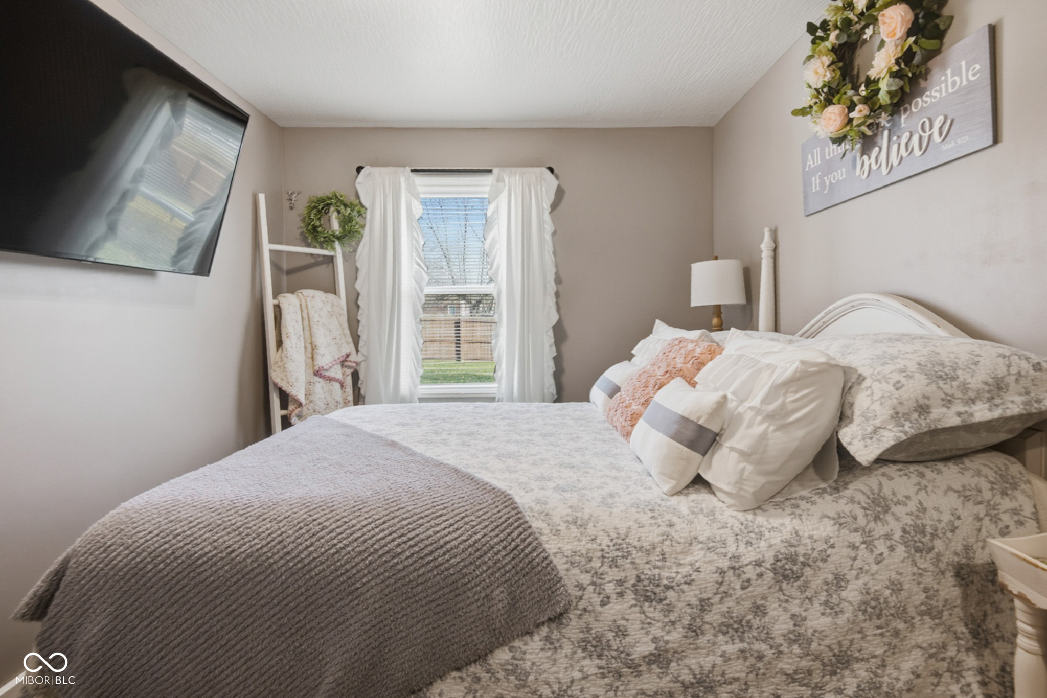 4910 North 200 West Columbus, IN 47201 - Photo 25 of 44