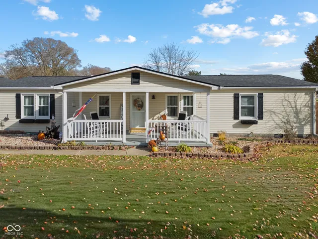 $289,900 | 4910 North 200 West, Columbus, IN 47201