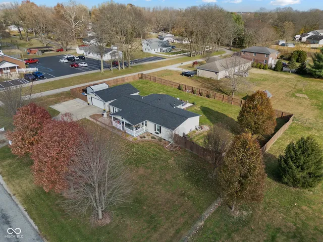 $289,900 | 4910 North 200 West, Columbus, IN 47201