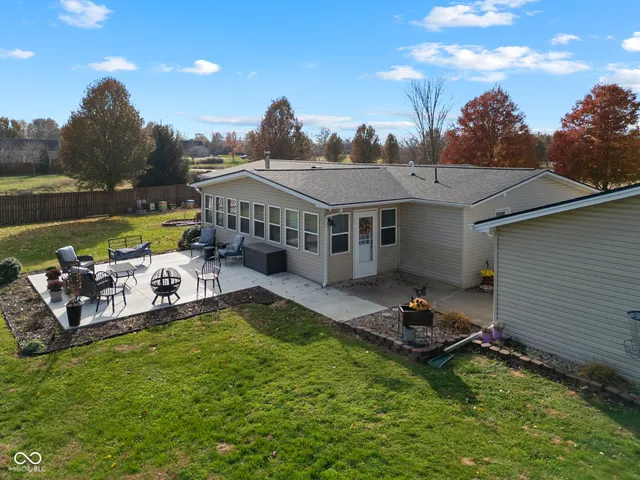 $289,900 | 4910 North 200 West, Columbus, IN 47201