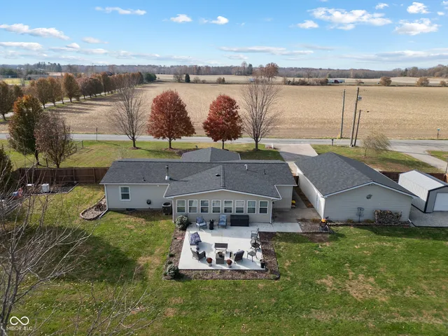 $289,900 | 4910 North 200 West, Columbus, IN 47201