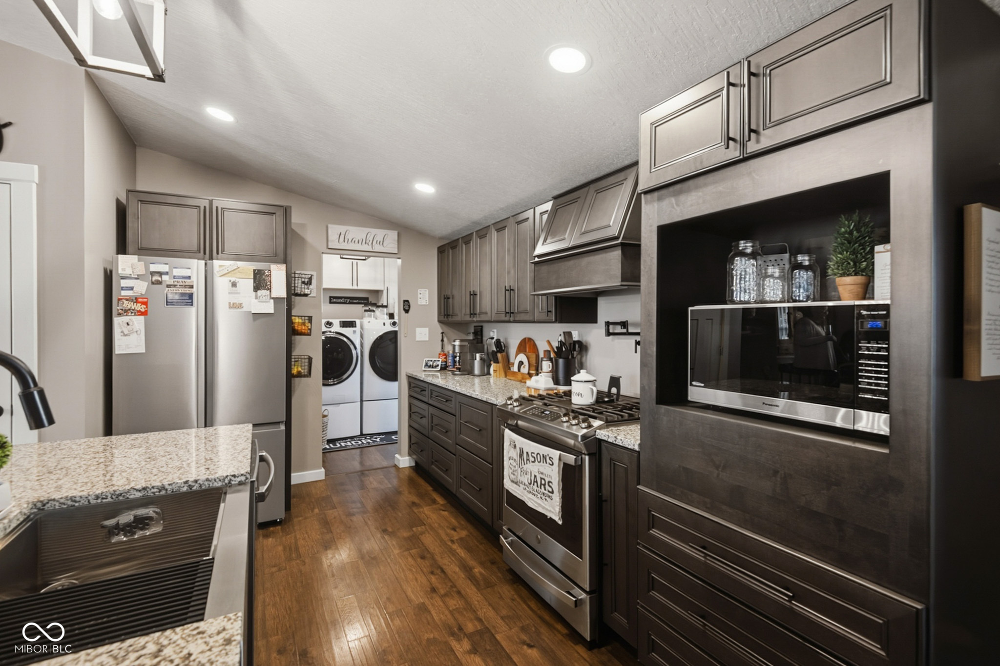 4910 North 200 West Columbus, IN 47201 - Photo 7 of 44