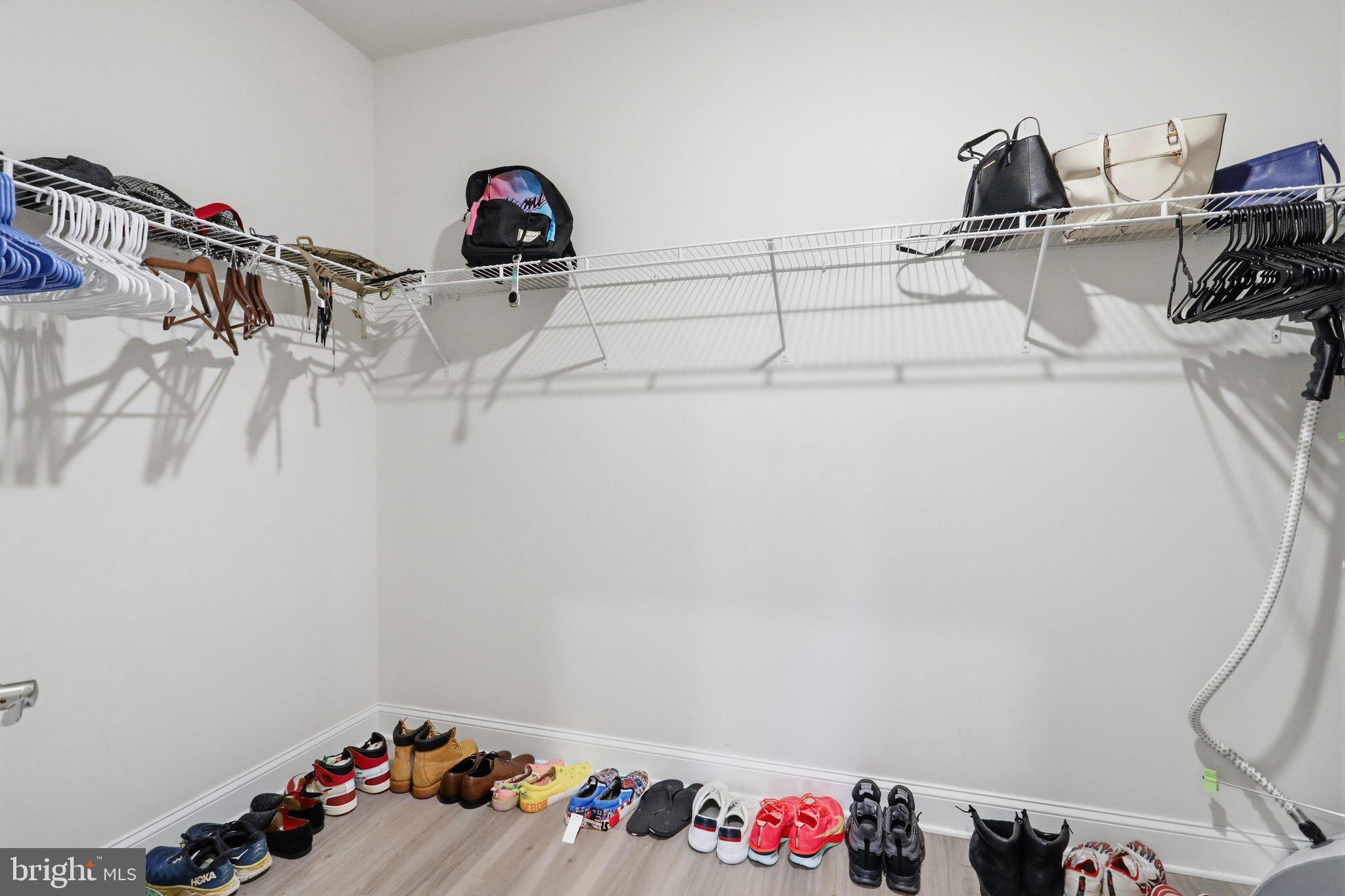 9910 Roulette Drive Hagerstown, MD 21740 - Photo 21 of 28 Walk-in master closet