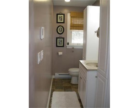 65 Sunset Avenue Amherst, MA 01002 - Photo 14 of 25 Gallery Image 14