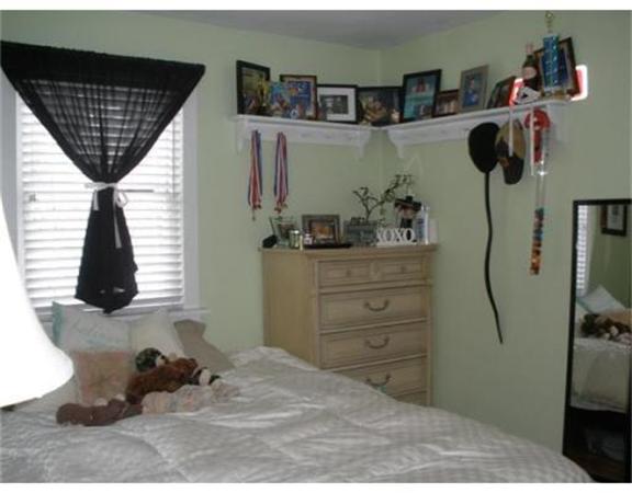 65 Sunset Avenue Amherst, MA 01002 - Photo 17 of 25 Gallery Image 17