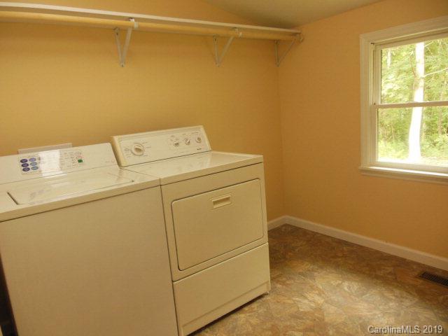 211 Open Valley Road Marion, NC 28752 - Photo 5 of 14 Gallery Image 5