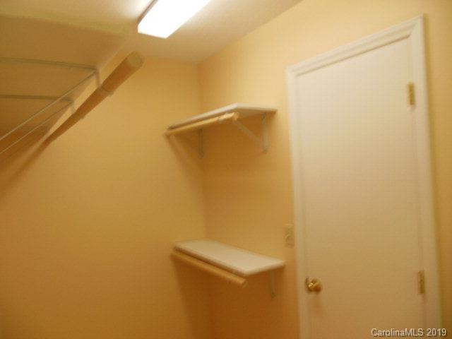 211 Open Valley Road Marion, NC 28752 - Photo 7 of 14 Gallery Image 7