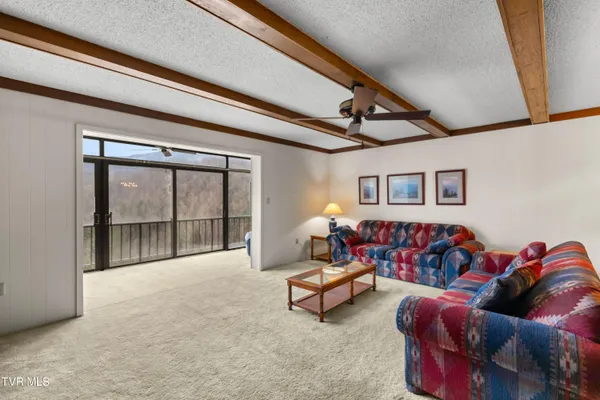 $319,900 | 1824 Oriole Road, Unit 206, Gatlinburg, TN 37738