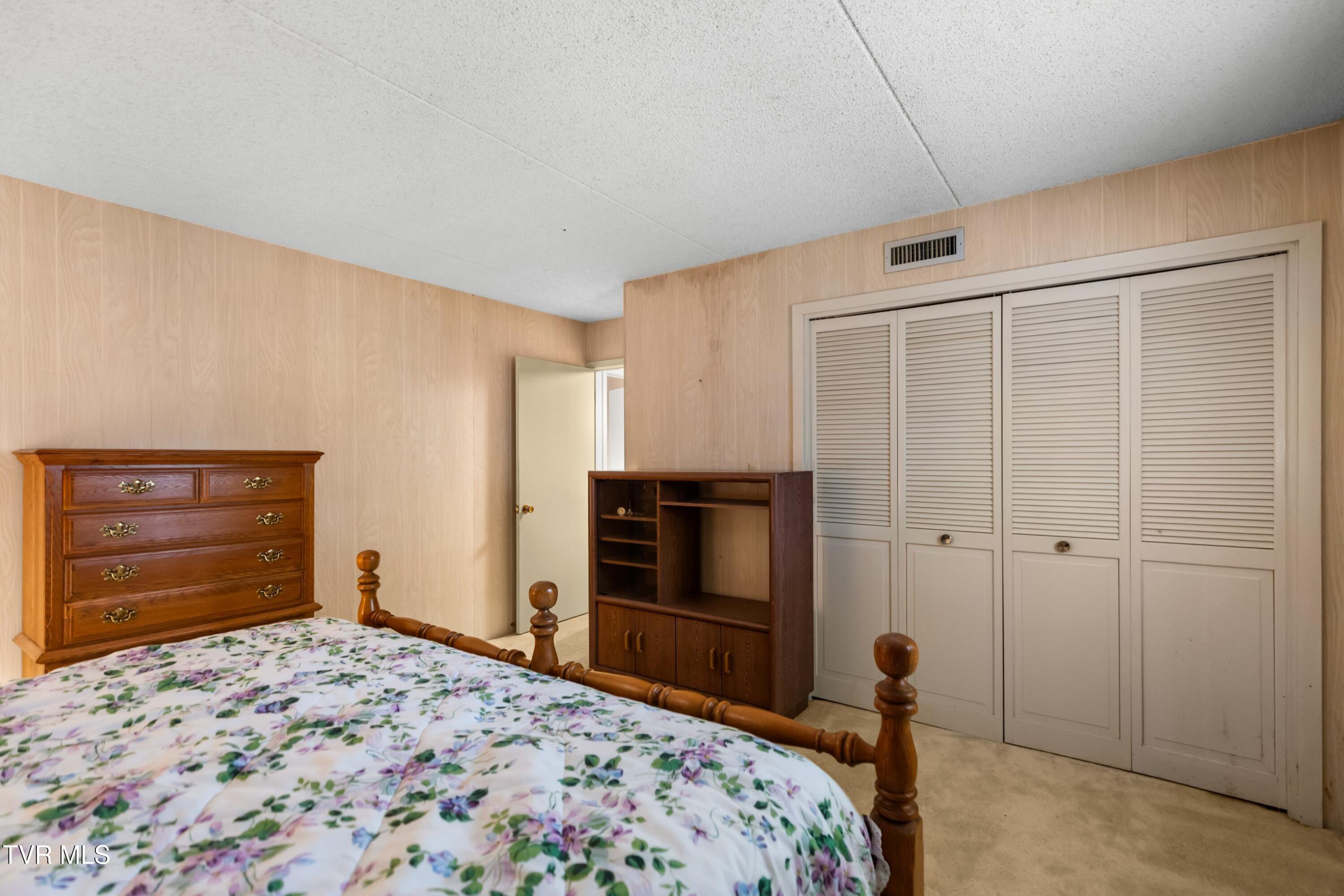 1824 Oriole Road, Unit 206 Gatlinburg, TN 37738 - Photo 24 of 35 024-1824OrioleRoad-206-Gatlinburg-TN-377