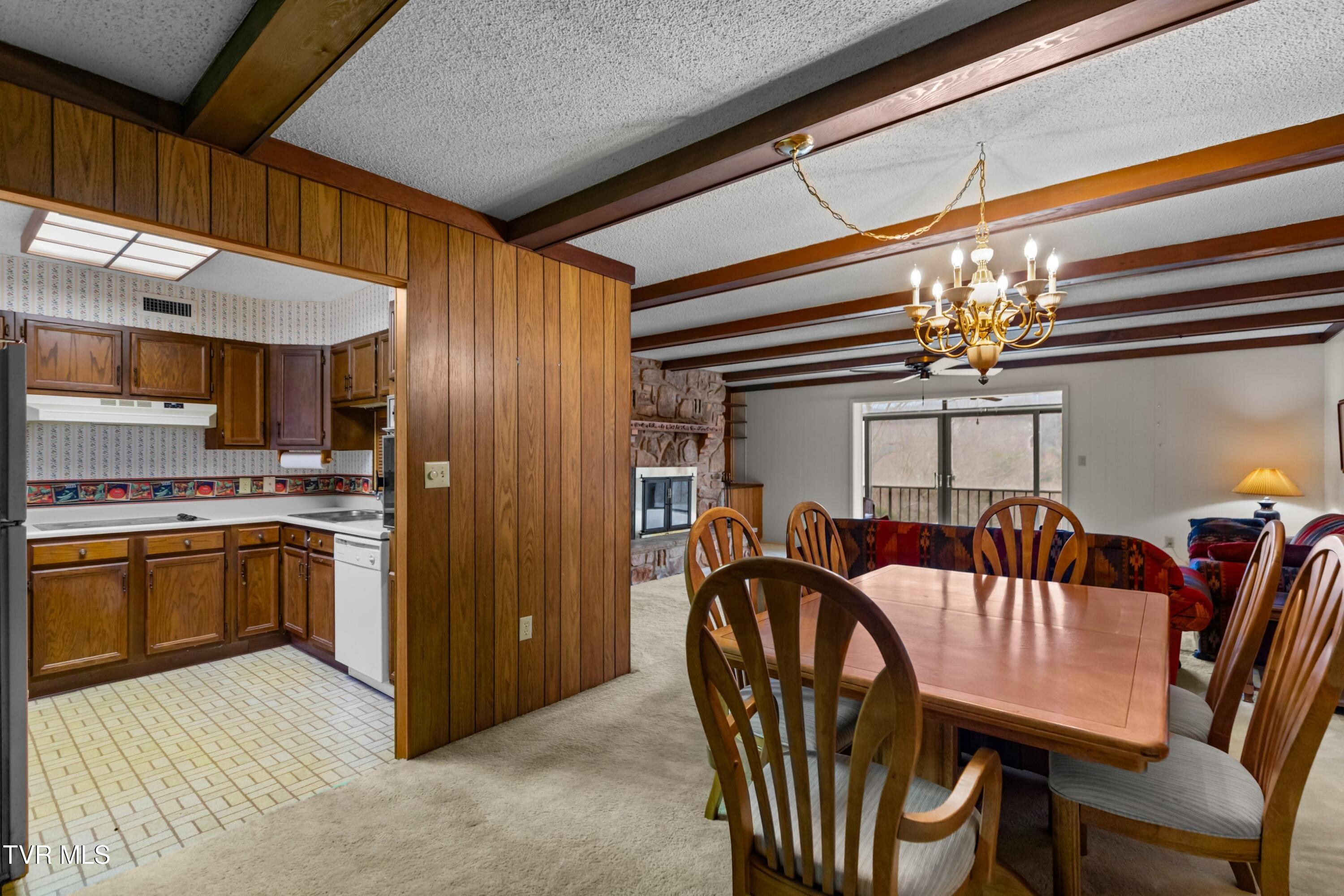 1824 Oriole Road, Unit 206 Gatlinburg, TN 37738 - Photo 8 of 35 008-1824OrioleRoad-206-Gatlinburg-TN-377