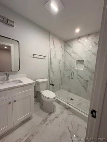 $5,200 | 1 Howard Avenue, Unit B2, Norwalk, CT 06855