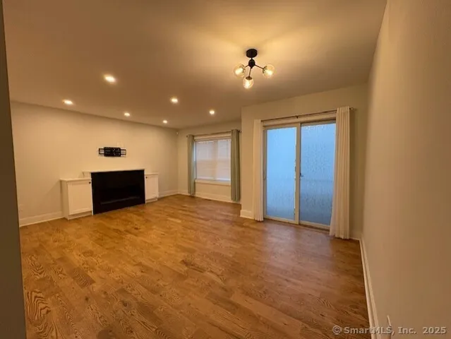 $5,200 | 1 Howard Avenue, Unit B2, Norwalk, CT 06855