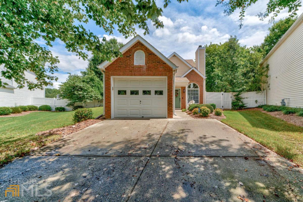 745 Avening Court, Milton, GA 30004 Compass