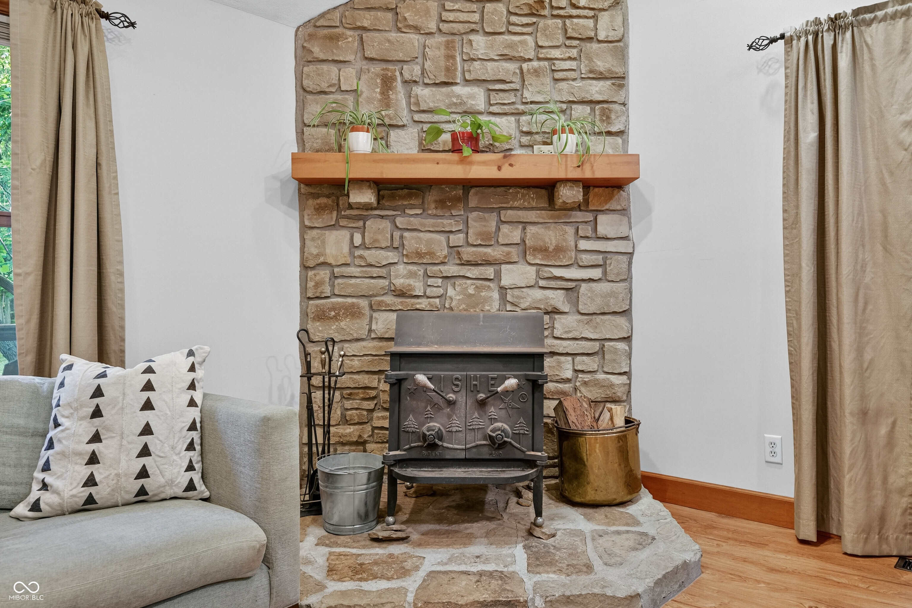 8140 Grandview Road Columbus, IN 47201 - Photo 11 of 70