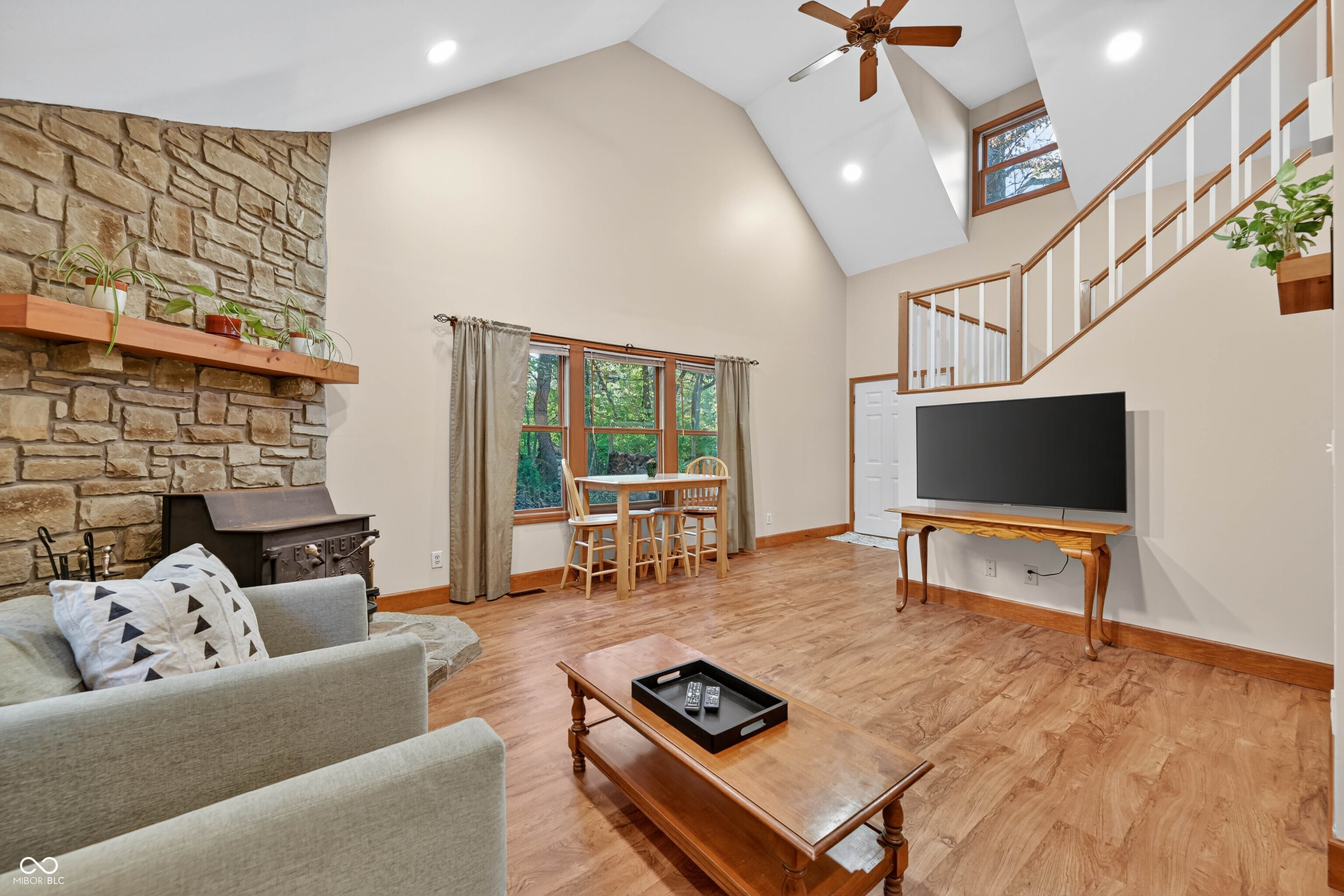 8140 Grandview Road Columbus, IN 47201 - Photo 19 of 70