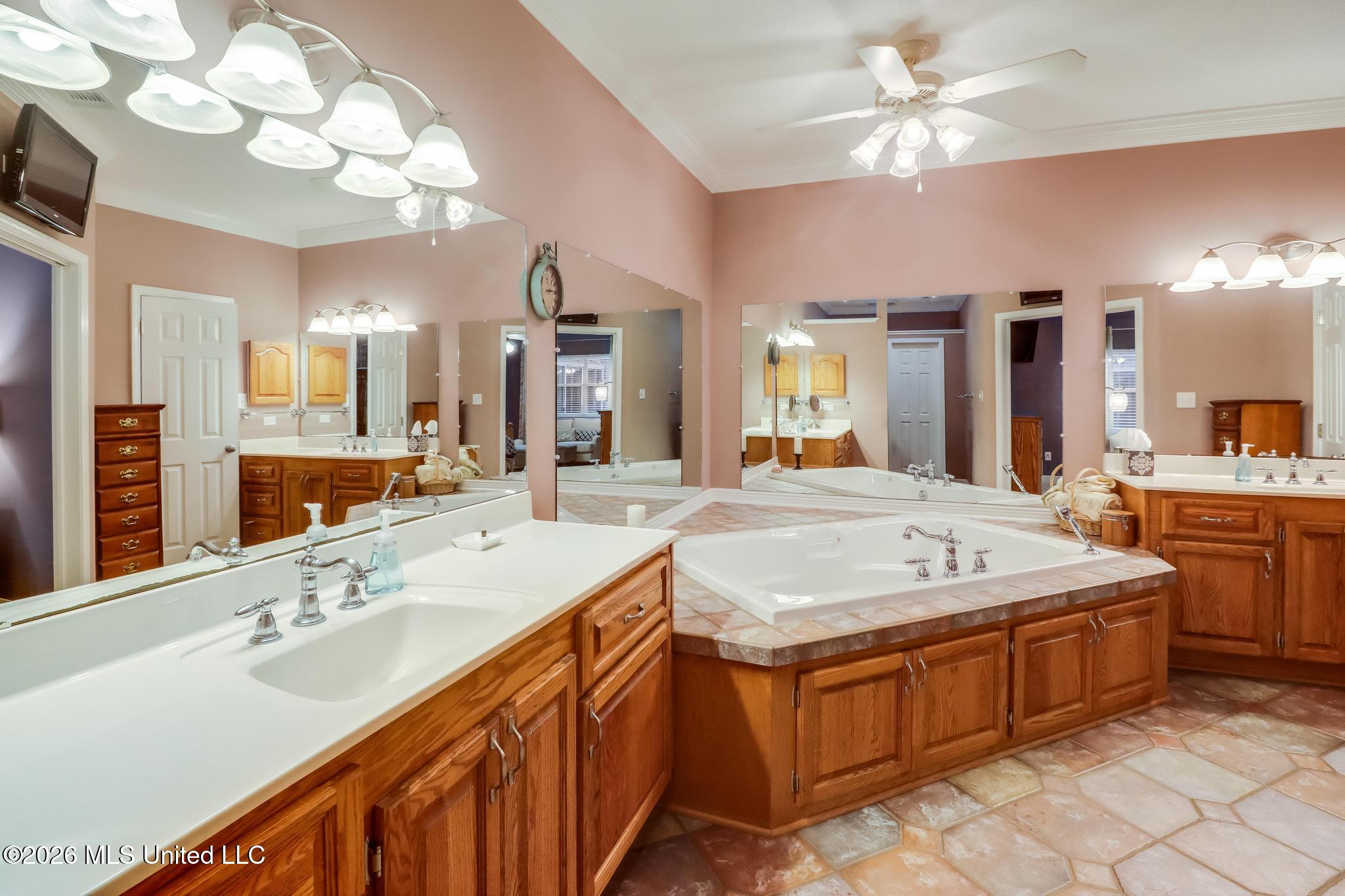 6423 Iona Street Diamondhead, MS 39525 - Photo 20 of 35 IMG_0502-2