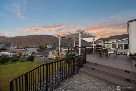 $410,000 | 501 West Entiat Drive, Orondo, WA 98843