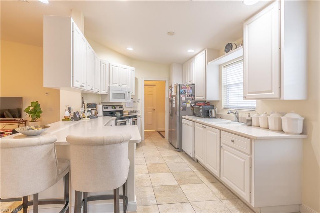 7639 Novara Court Naples, FL 34114 - Photo 6 of 32