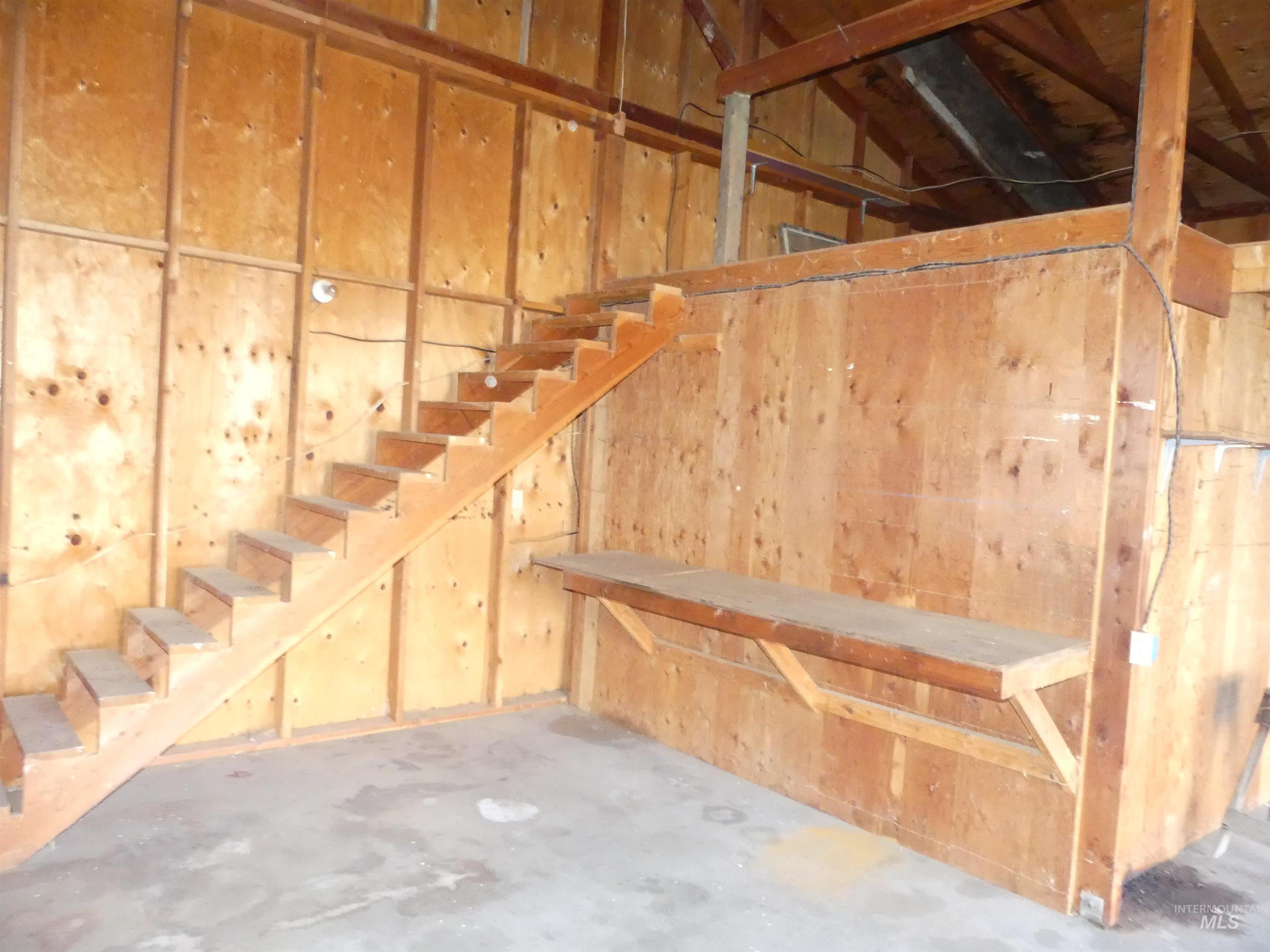 31404 Paradise Lane Lenore, ID 83541 - Photo 12 of 47