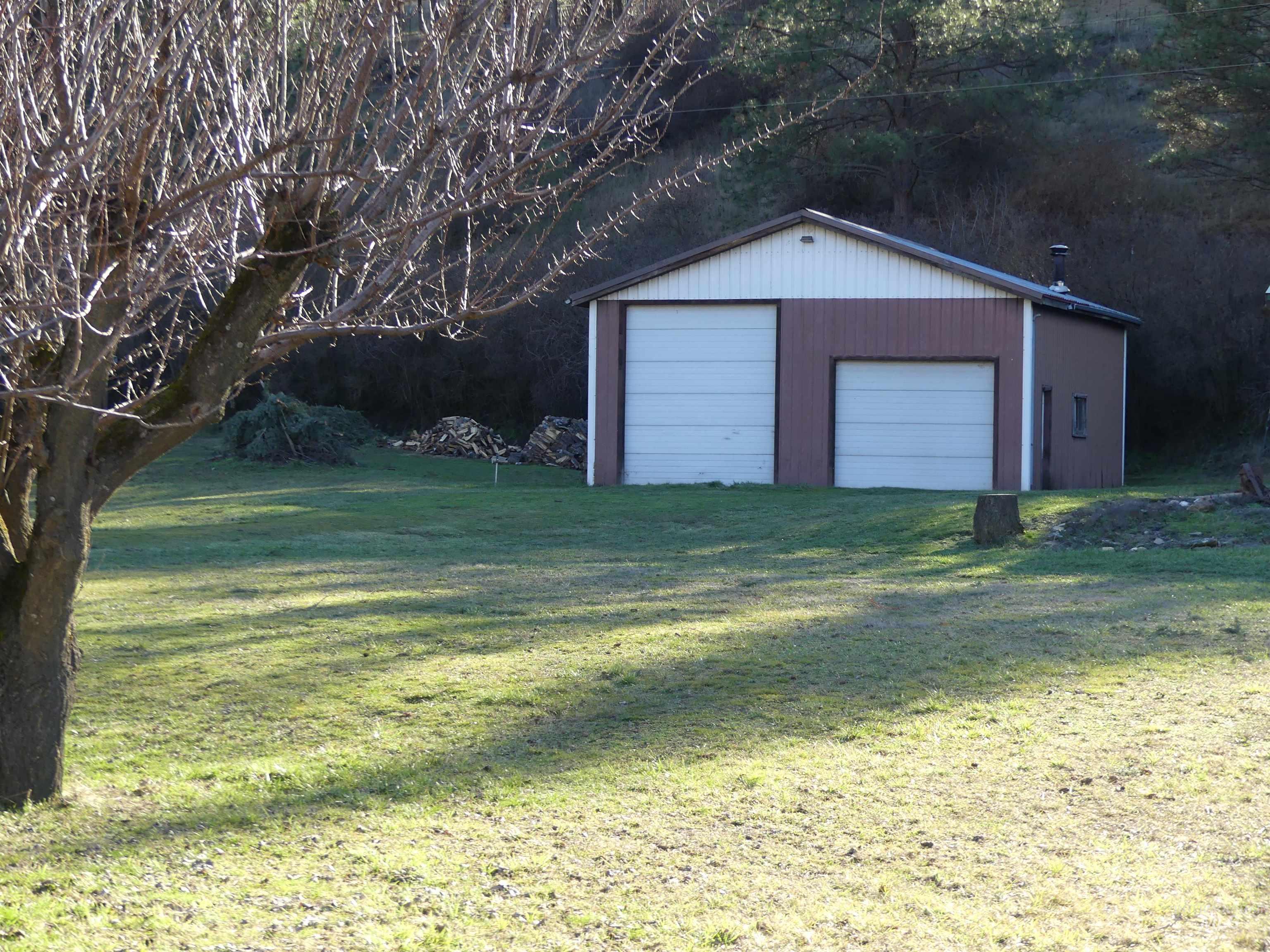 31404 Paradise Lane Lenore, ID 83541 - Photo 2 of 47