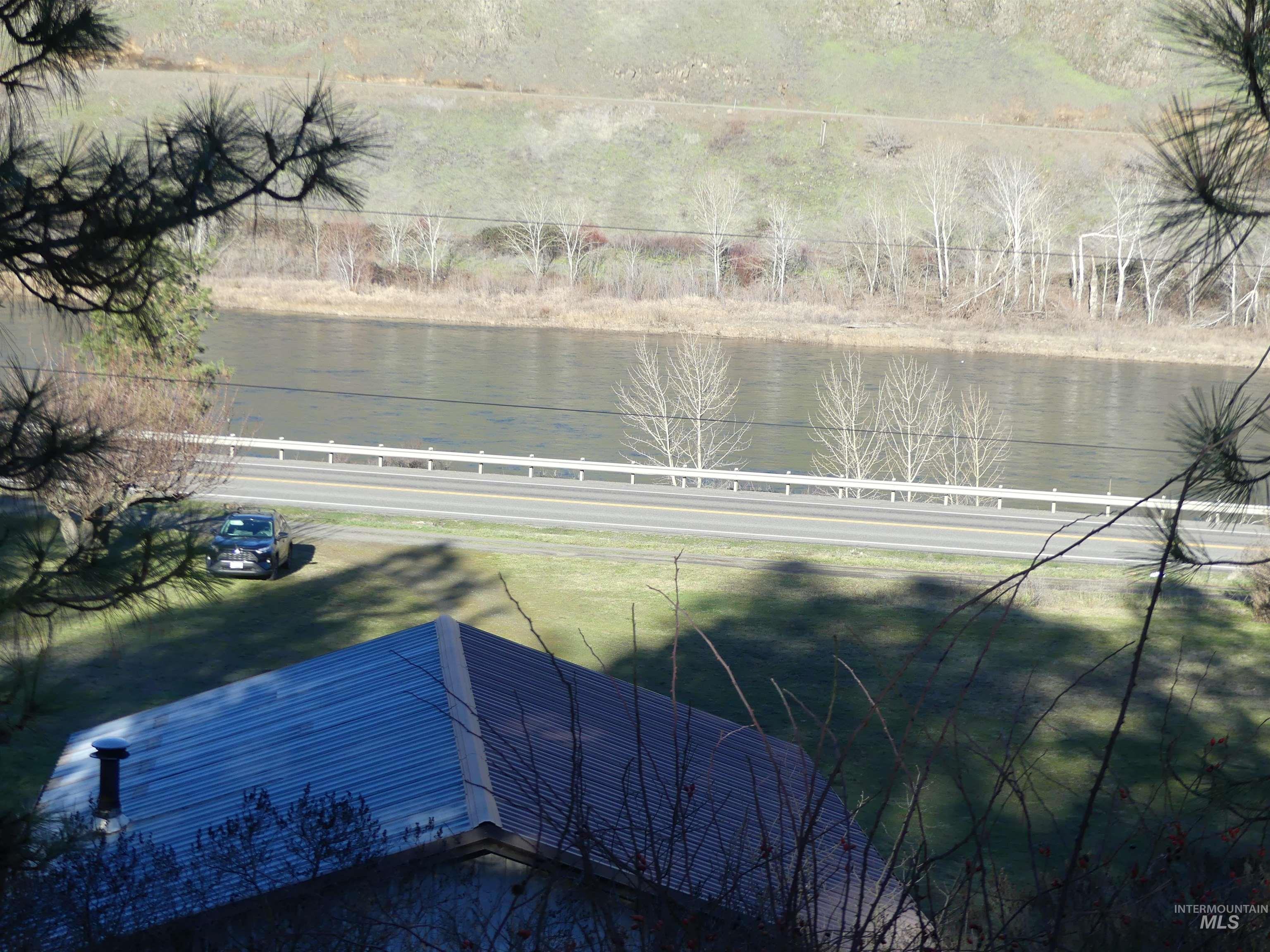 31404 Paradise Lane Lenore, ID 83541 - Photo 4 of 47