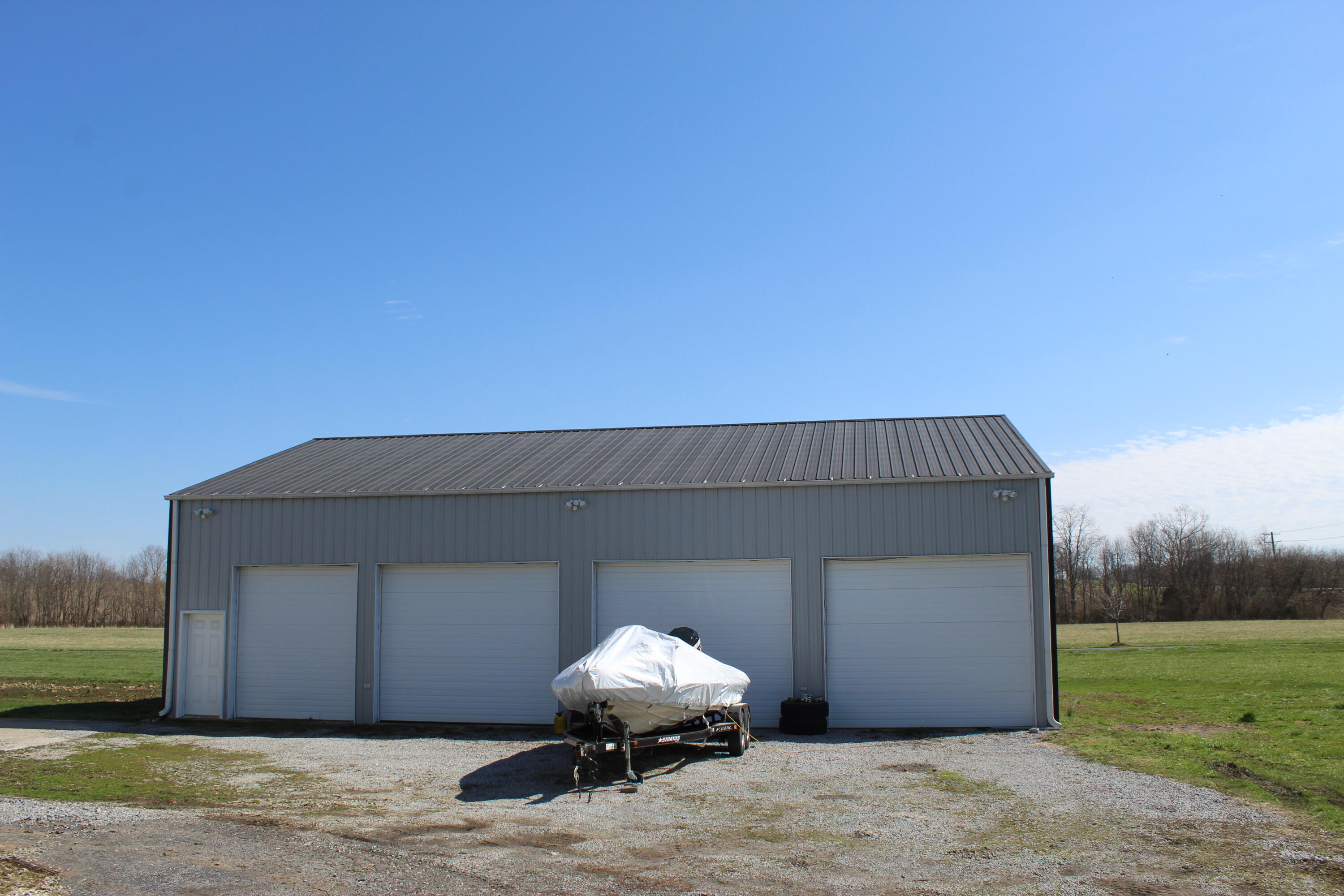 6467 Perryville Road Danville, KY 40422 - Photo 10 of 57 IMG_1885