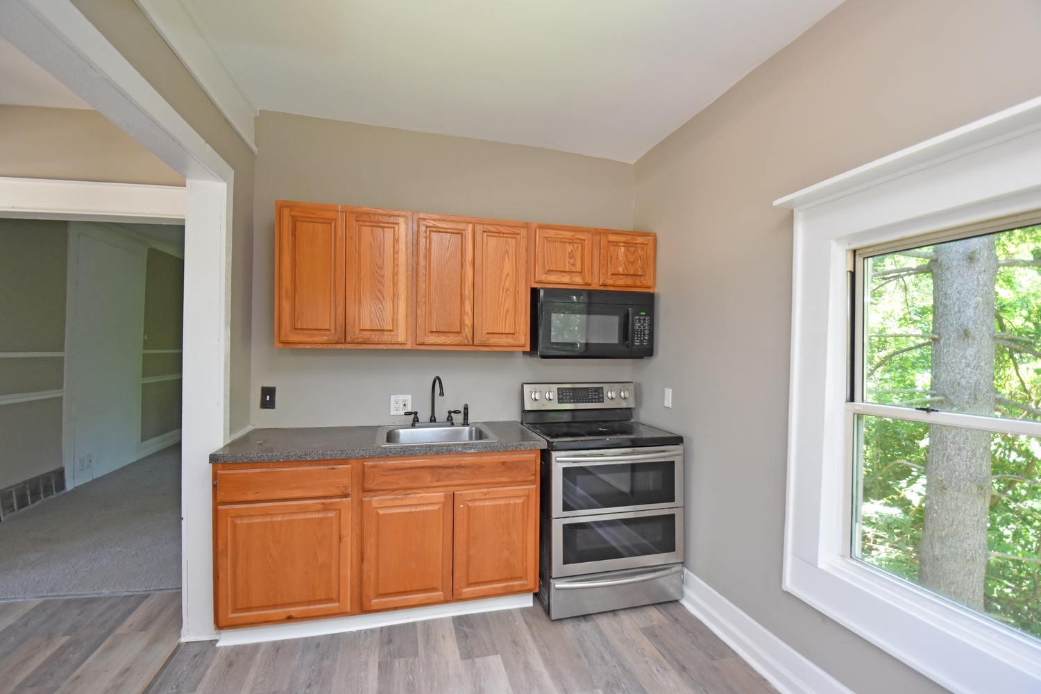1657 Amsterdam Road Covington, KY 41011 - Photo 10 of 18 Gallery Image 10