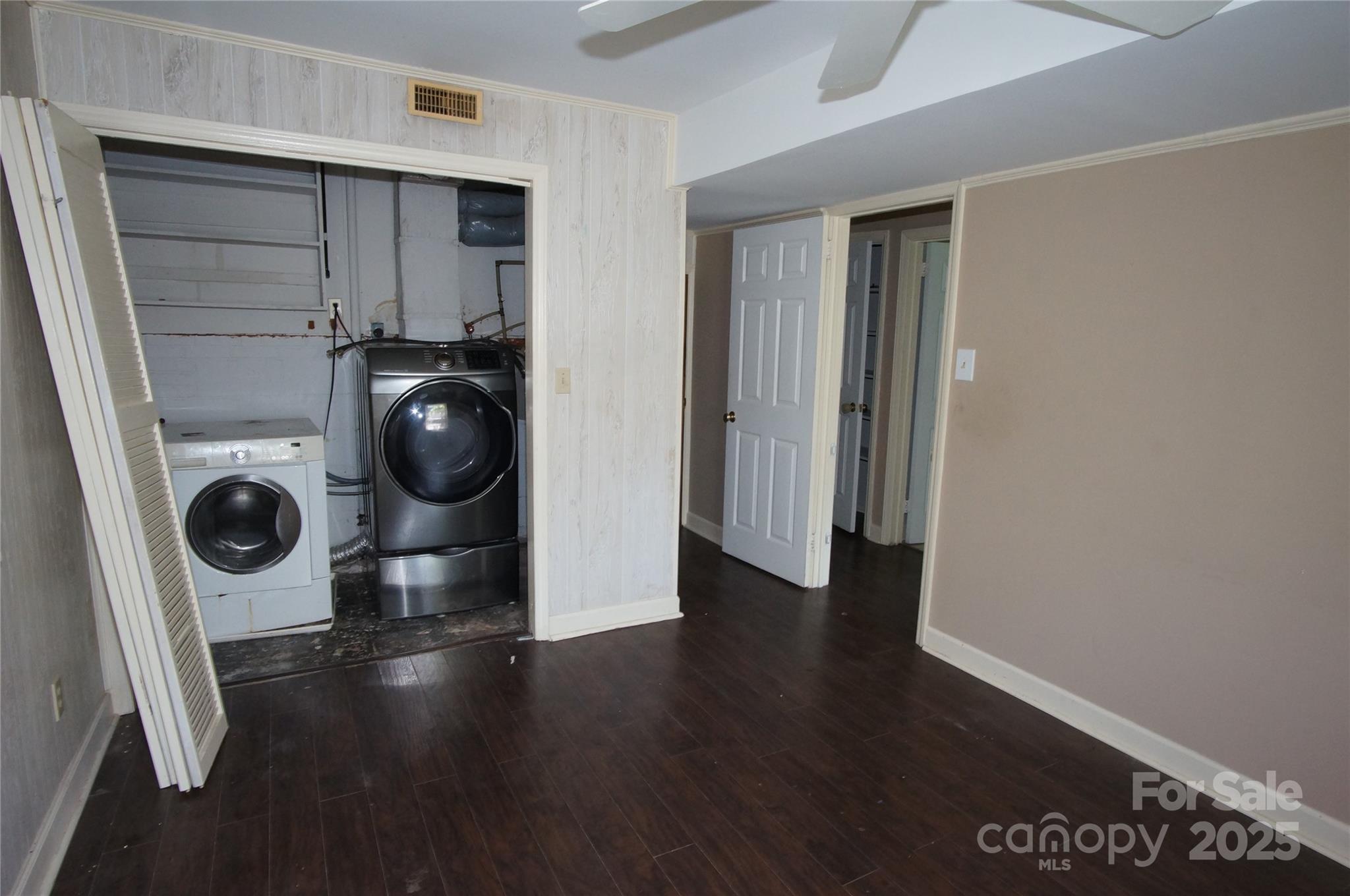 5127 Murrayhill Road Charlotte, NC 28210 - Photo 10 of 24 Gallery Image 10