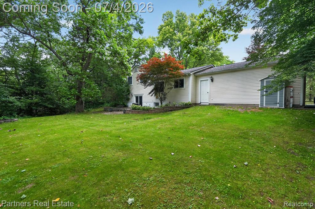 2500 Hubert Road Brighton, MI 48114 - Photo 39 of 53