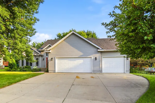 $365,900 | 1688 Wedgewood Drive Northeast, Owatonna, MN 55060