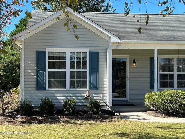 $2,000 | 7420 Whitney Drive, Wilmington, NC 28411