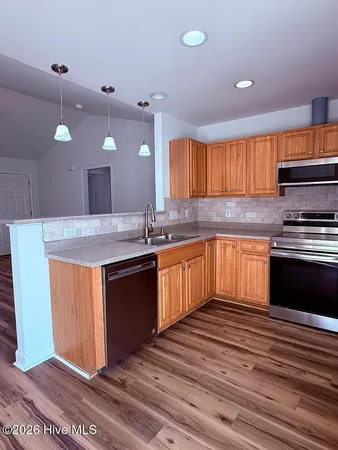 $2,000 | 7420 Whitney Drive, Wilmington, NC 28411