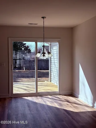 $2,000 | 7420 Whitney Drive, Wilmington, NC 28411